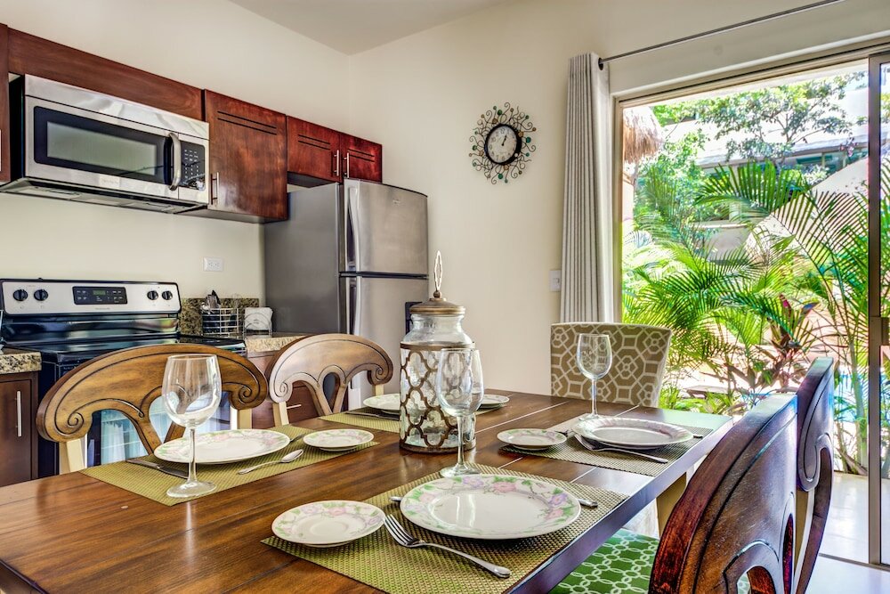 Фото Rebecca 2 bedrooms sleeps 5