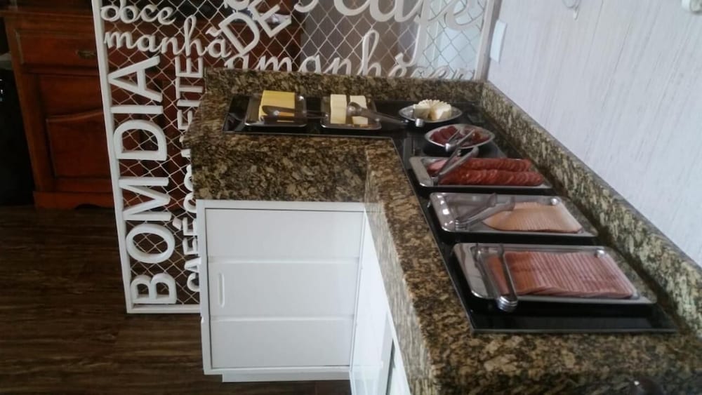 Фото Hotel Cabana Jardim De Flores