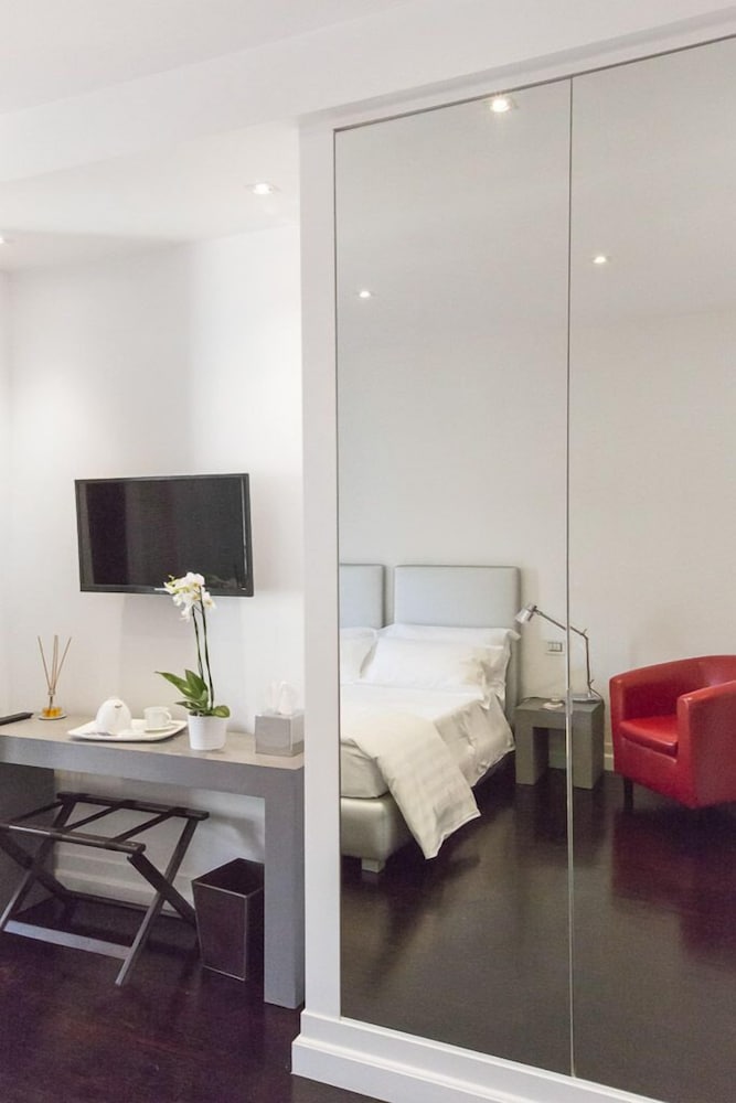 Фото Xenia Guest House