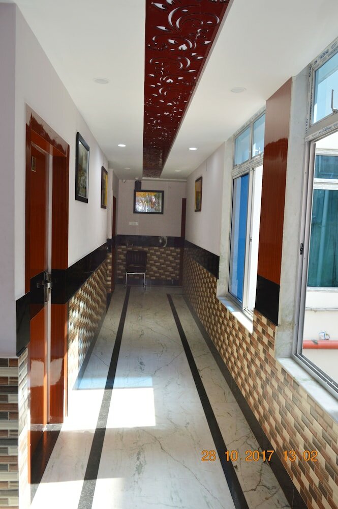 Фото Hotel Biswanath
