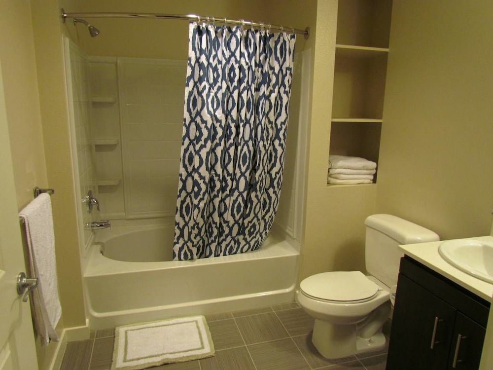 Фото Full Amenities One Bedroom