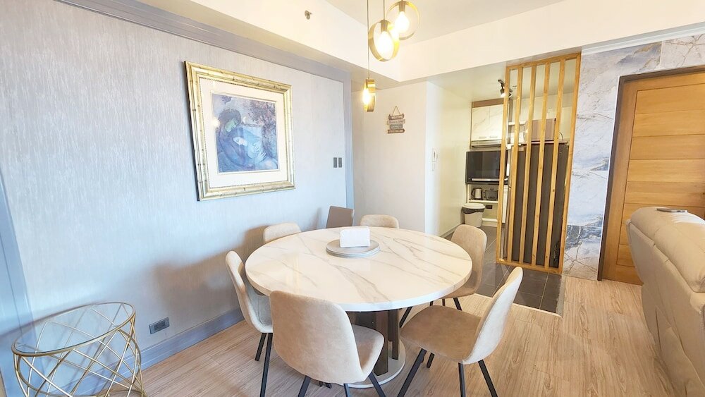 Фото La Mirada Residences