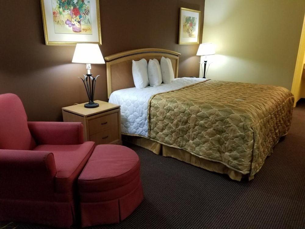 Фото Budget Inn Tarboro