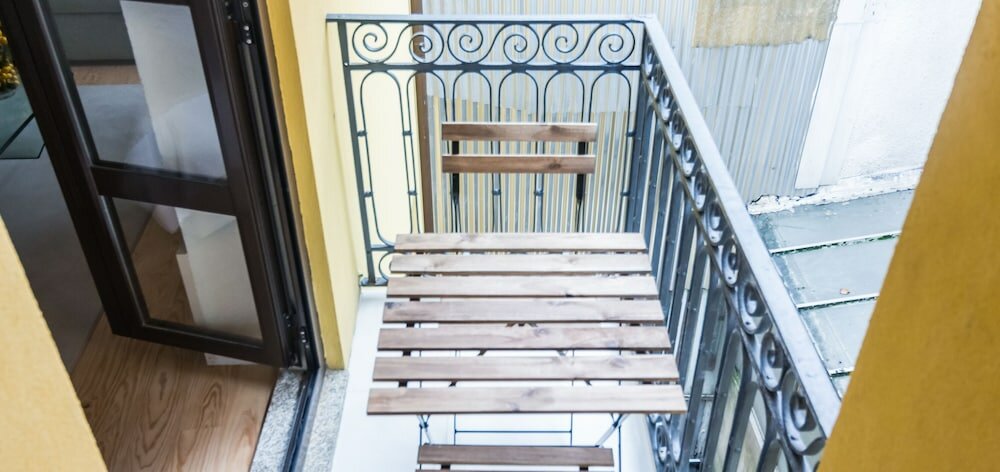 Фото Oporto Near Apartments