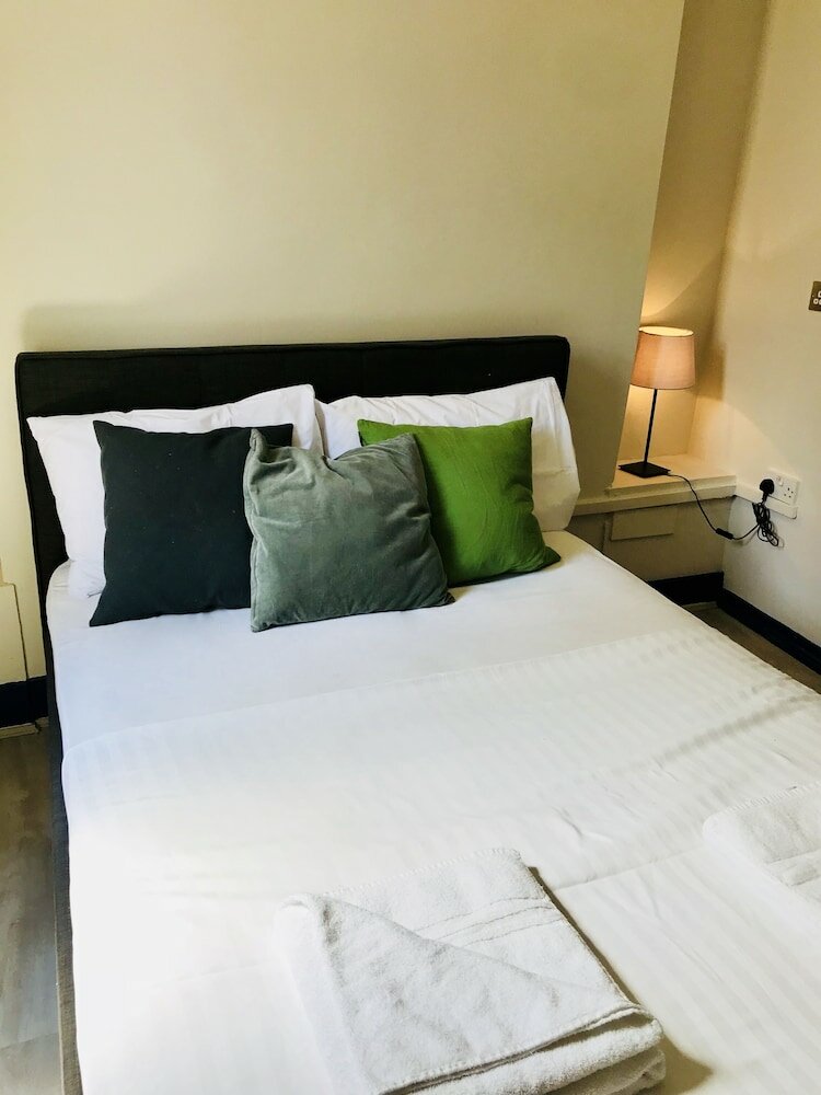 Фото Swinton Hotel