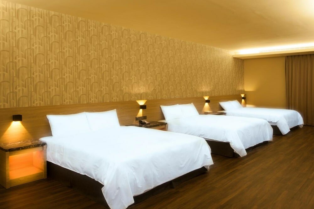 Фото Yu Chun Hotel