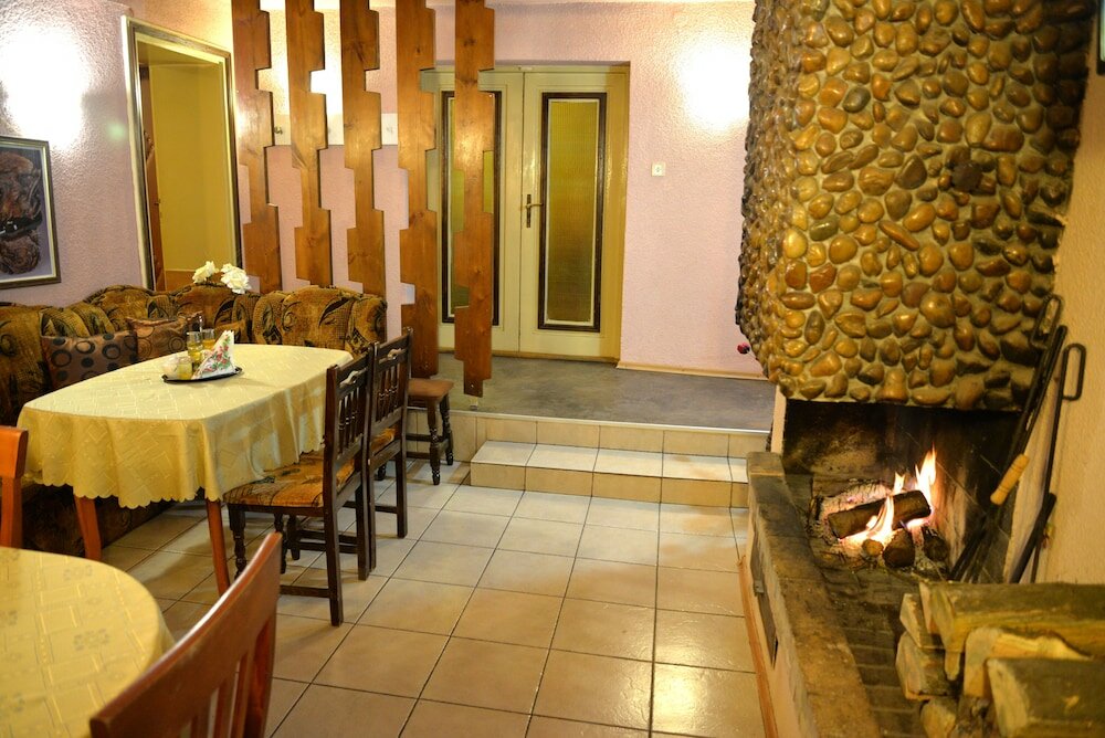 Фото The English Guest-House