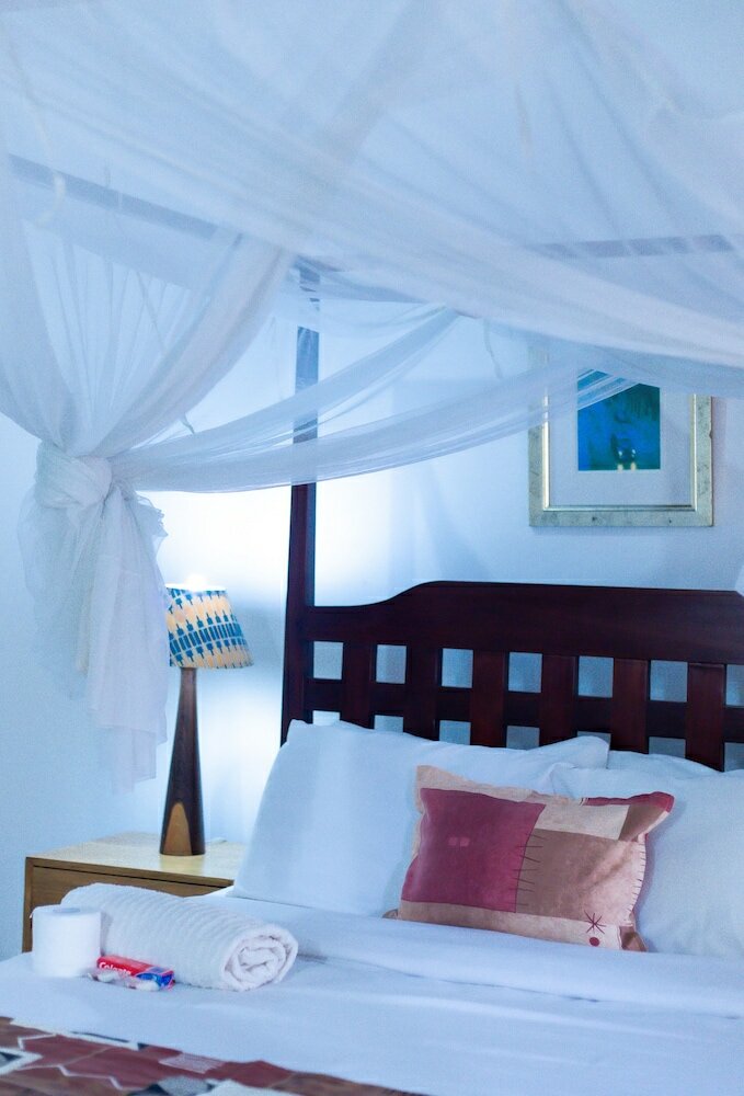 Фото Adlib Executive Lodge