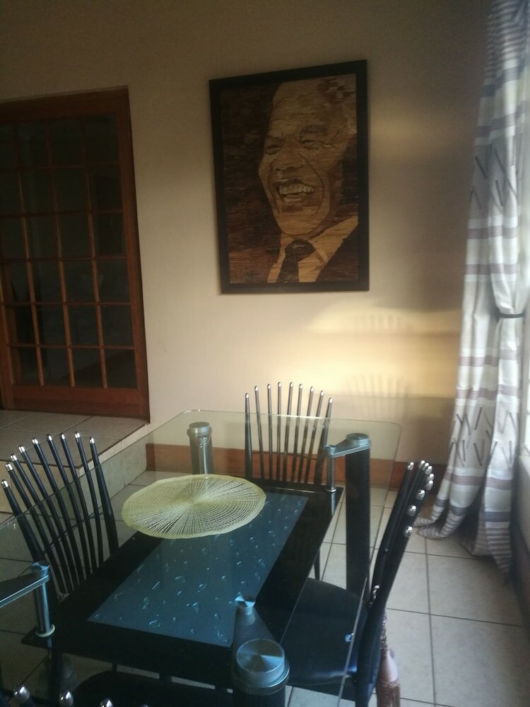 Фото Naisar Holiday Home & Cottage Primrose