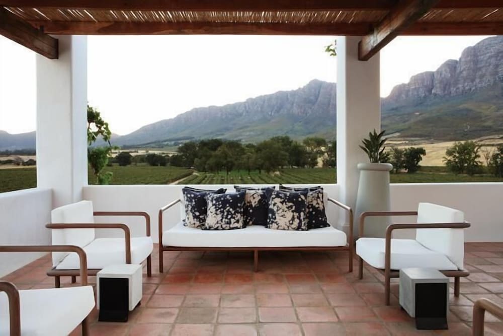 Фото Fraaigelegen Farm