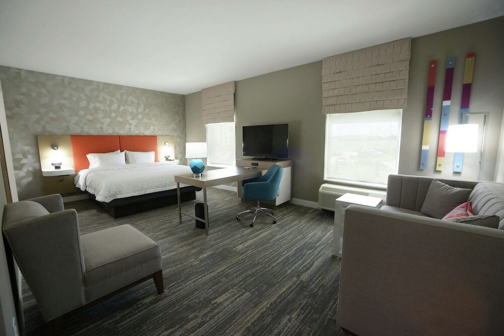 Фото Hampton Inn & Suites Oklahoma City/Quail Springs