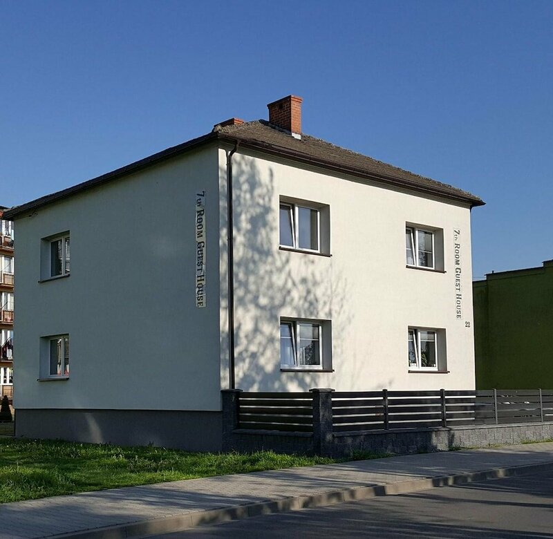 Гостиница 7th Room Guest House в Освенциме