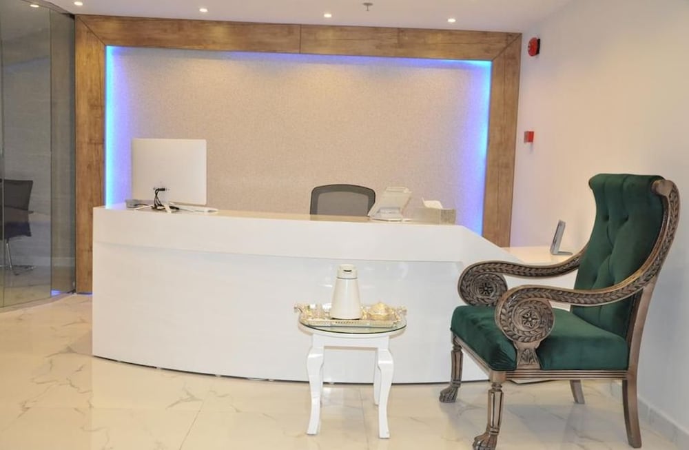 Фото Reality Suits