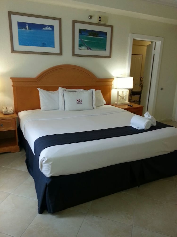 Фото Hollywood Beach Resort -two Bedrooms Sleeps 6