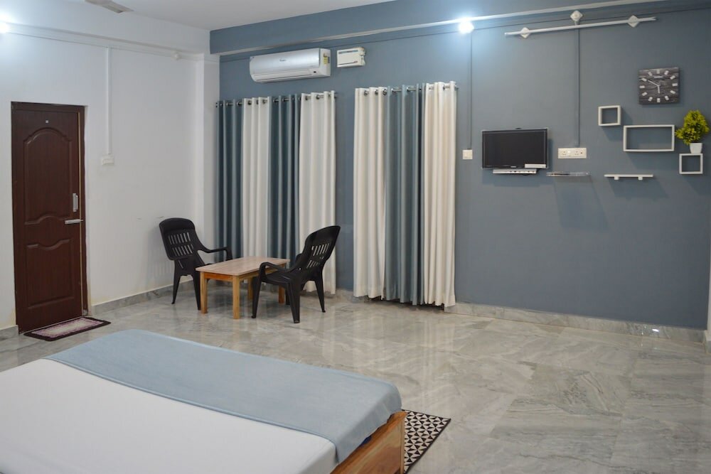 Фото Oyo 10180 Hotel Value