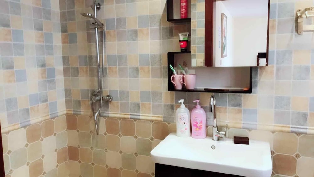 Фото Linjia Boutique Apartment