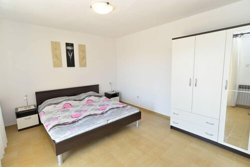 Гостиница Apartment Gey 671 в Медулине