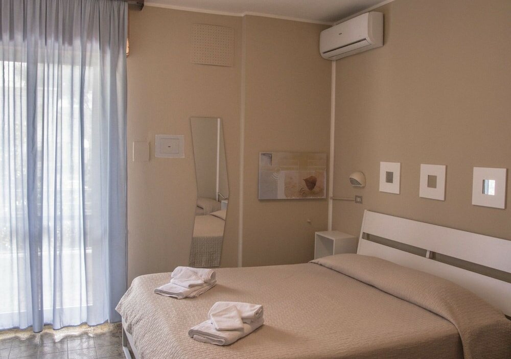 Фото Hotel Fucsia