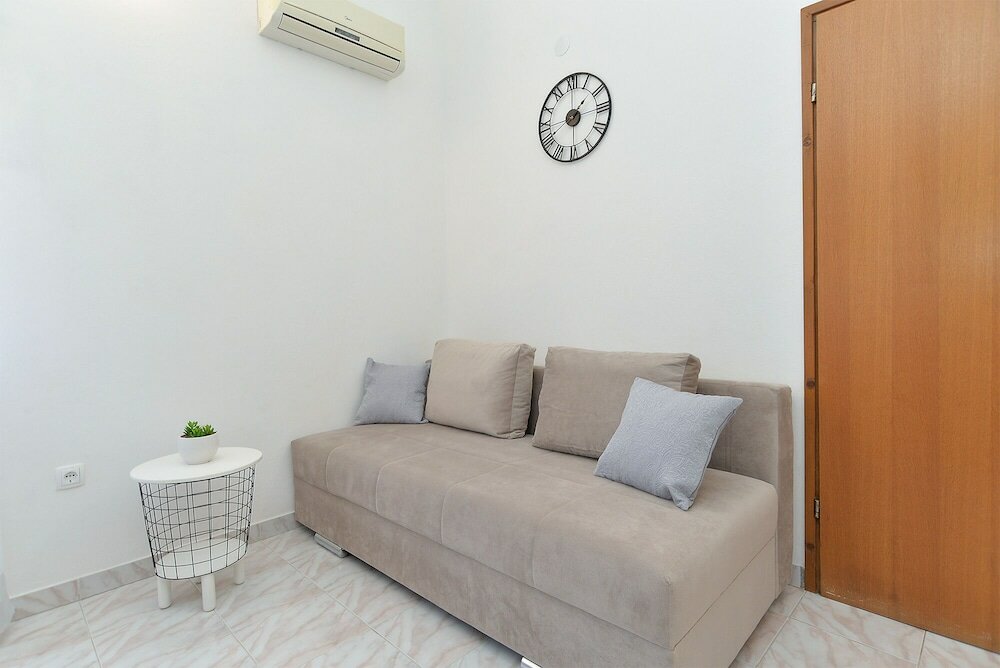 Фото Apartments Emil 596