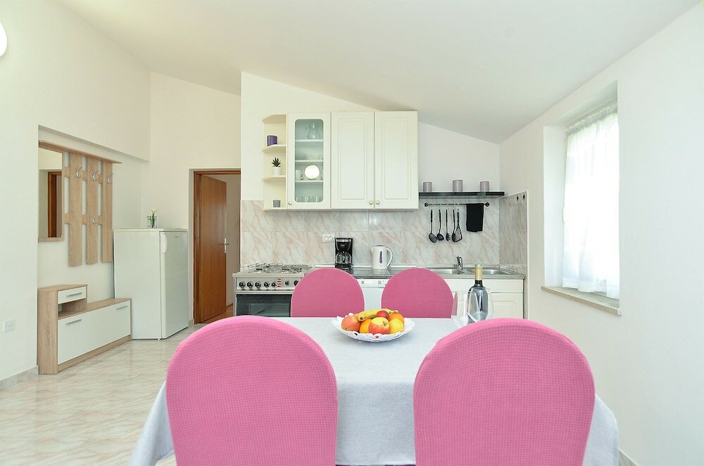 Фото Apartments Emil 596