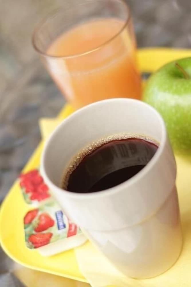 Фото Hotel Little Lodge