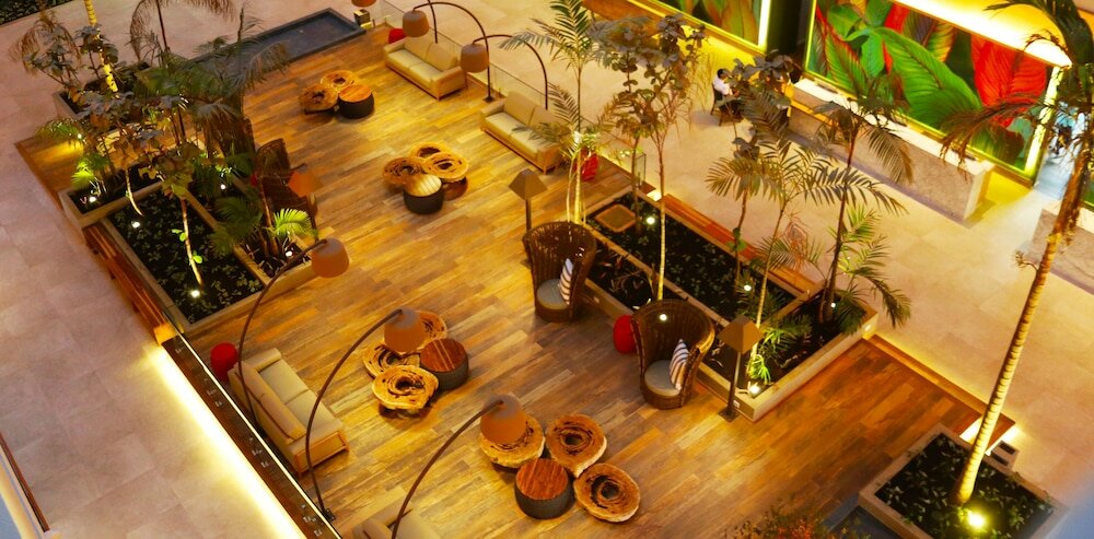 Фото Hot Beach Resort