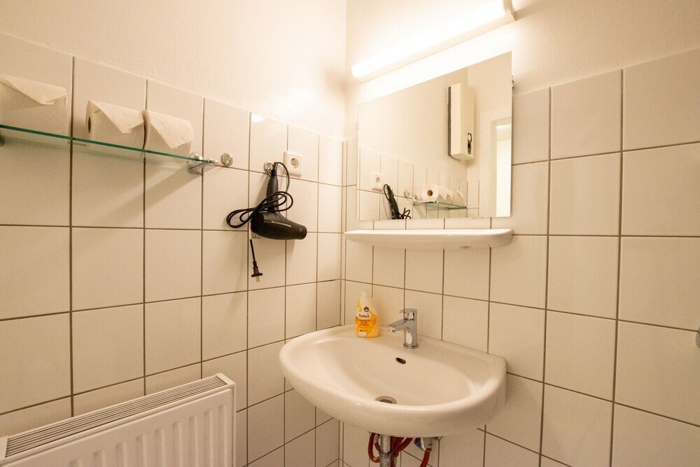 Фото Comfortable Large Center Apartment