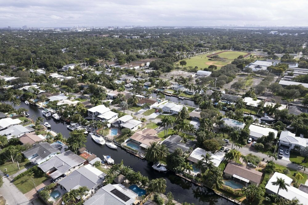 Фото Waterfront Oasis