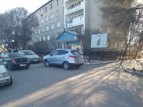 Ішімдік ішкен бойжеткеннің аузына сиқы тығылды