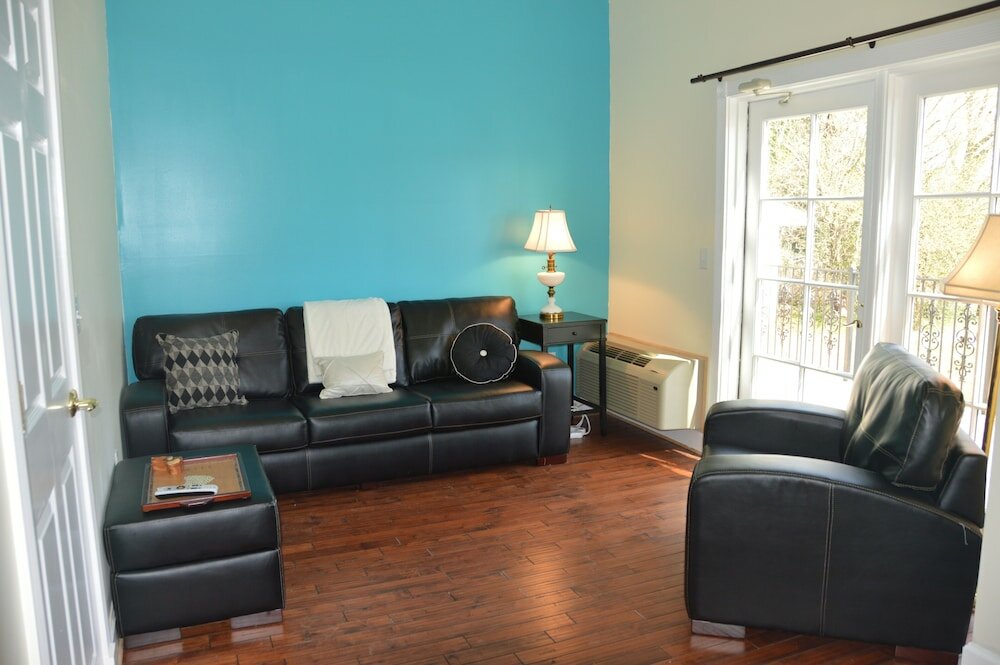 Фото Briar Patch Bed & Breakfast Inn