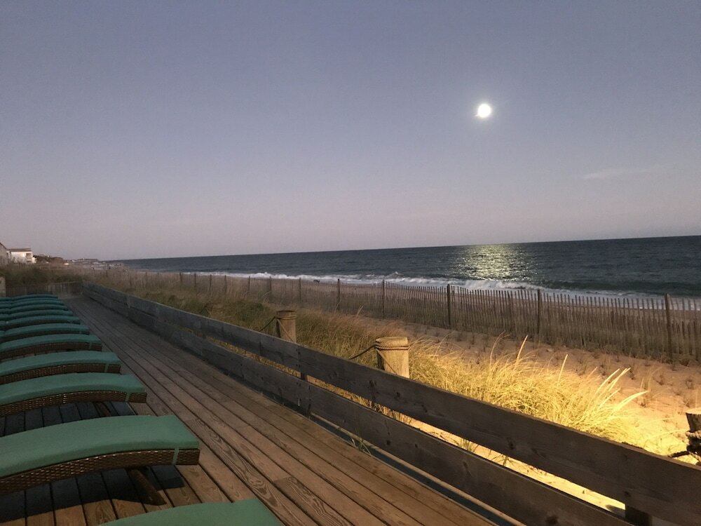 Фото Ocean Surf Resort