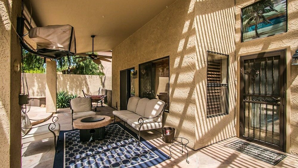 Фото Luxury Scottsdale Home W/pool and Hot Tub!