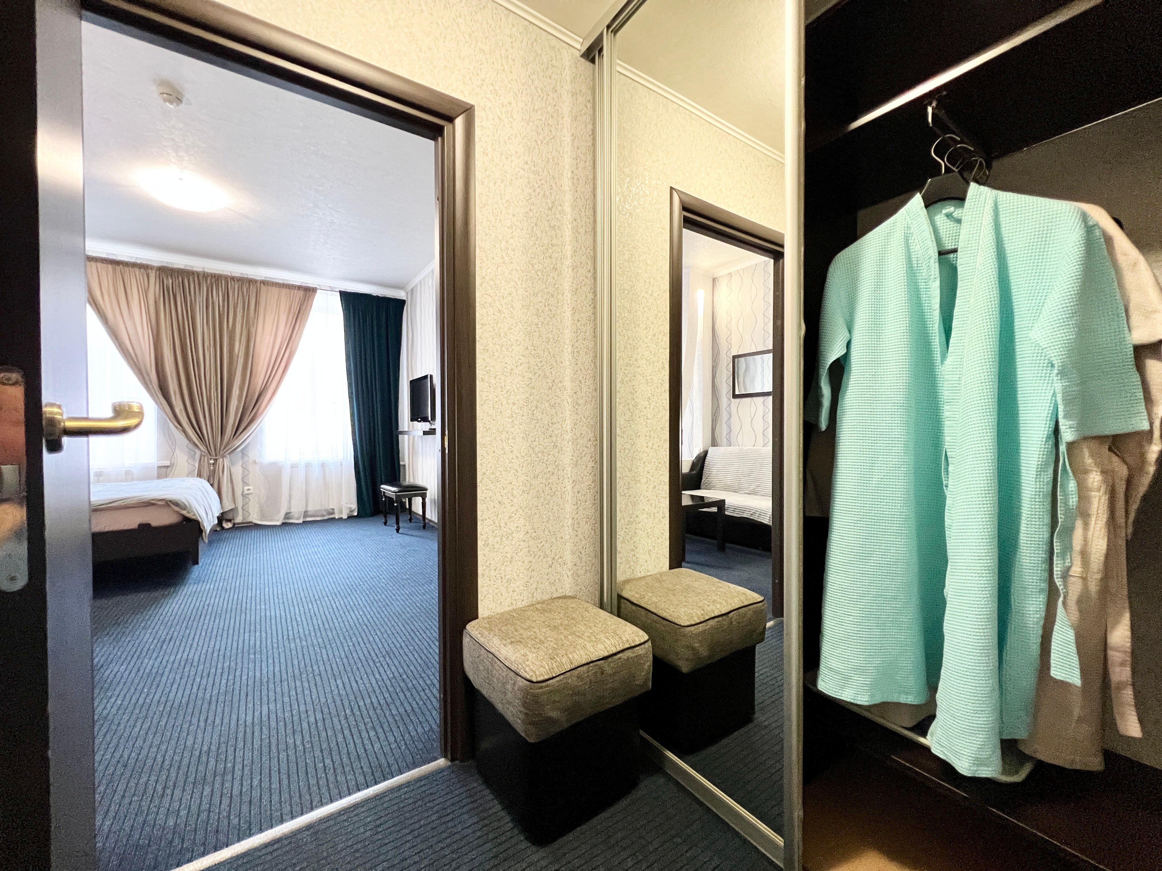 Фото Аллюрия