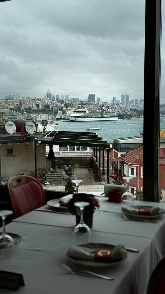 Restoran Roof Mezze 360, Fatih, foto