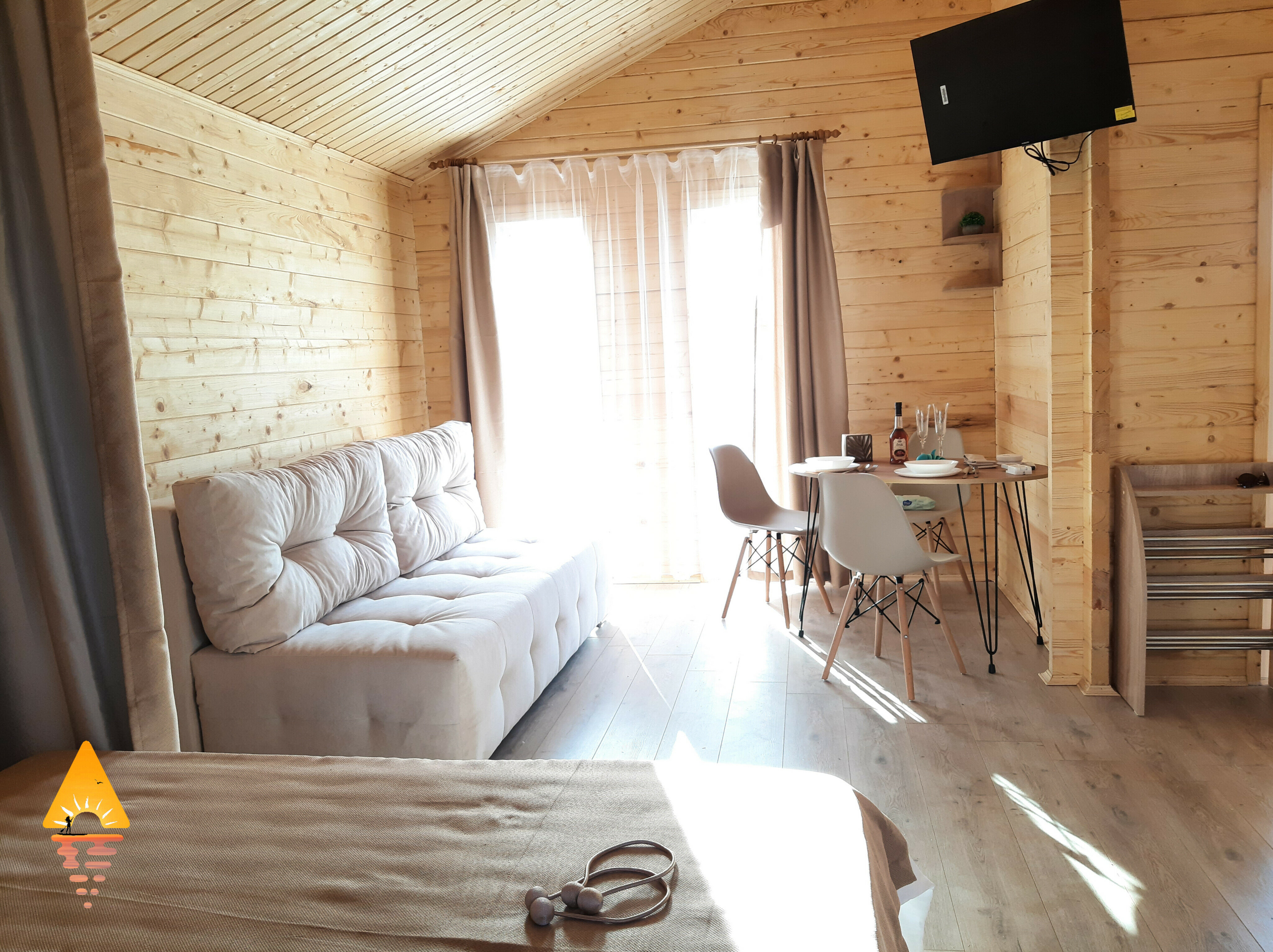 Фото Атмосфера