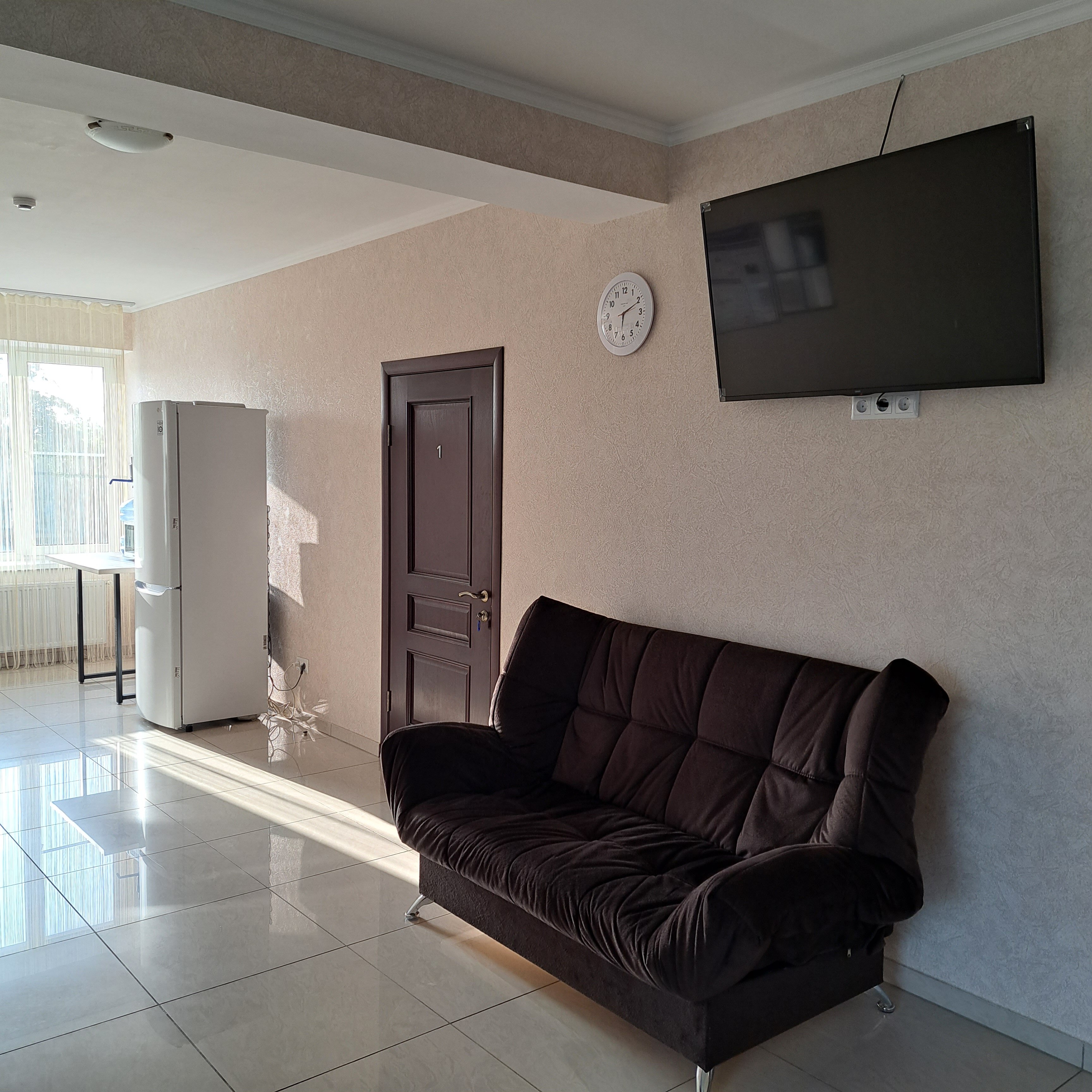 Фото Гостиница Ленинградская