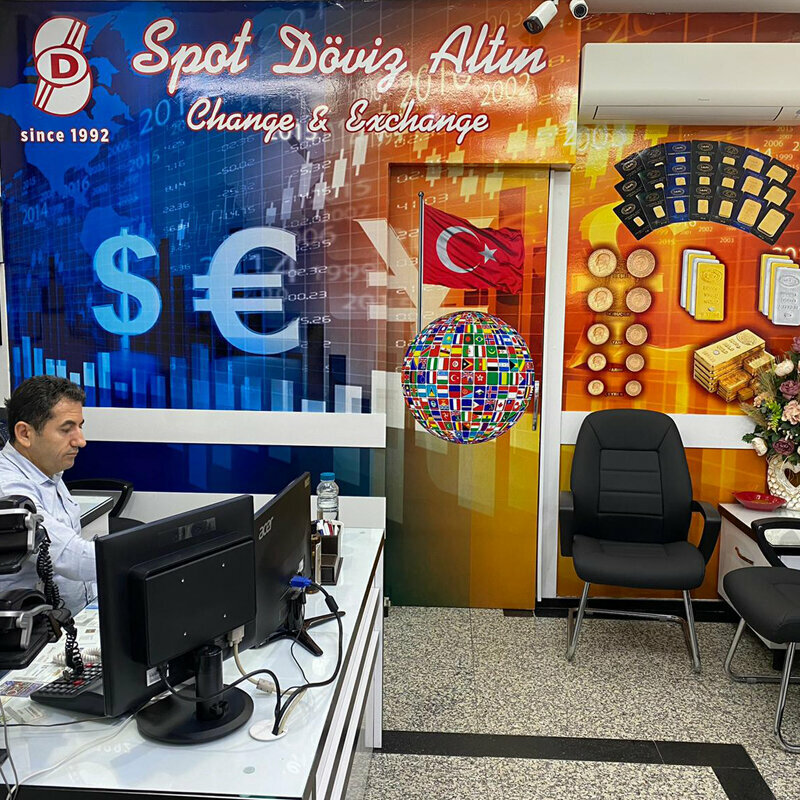 Currency exchange Spot Doviz, Istanbul, photo