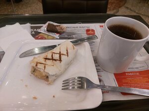 Му-Му (Komsomolskaya Square, 2), cafe