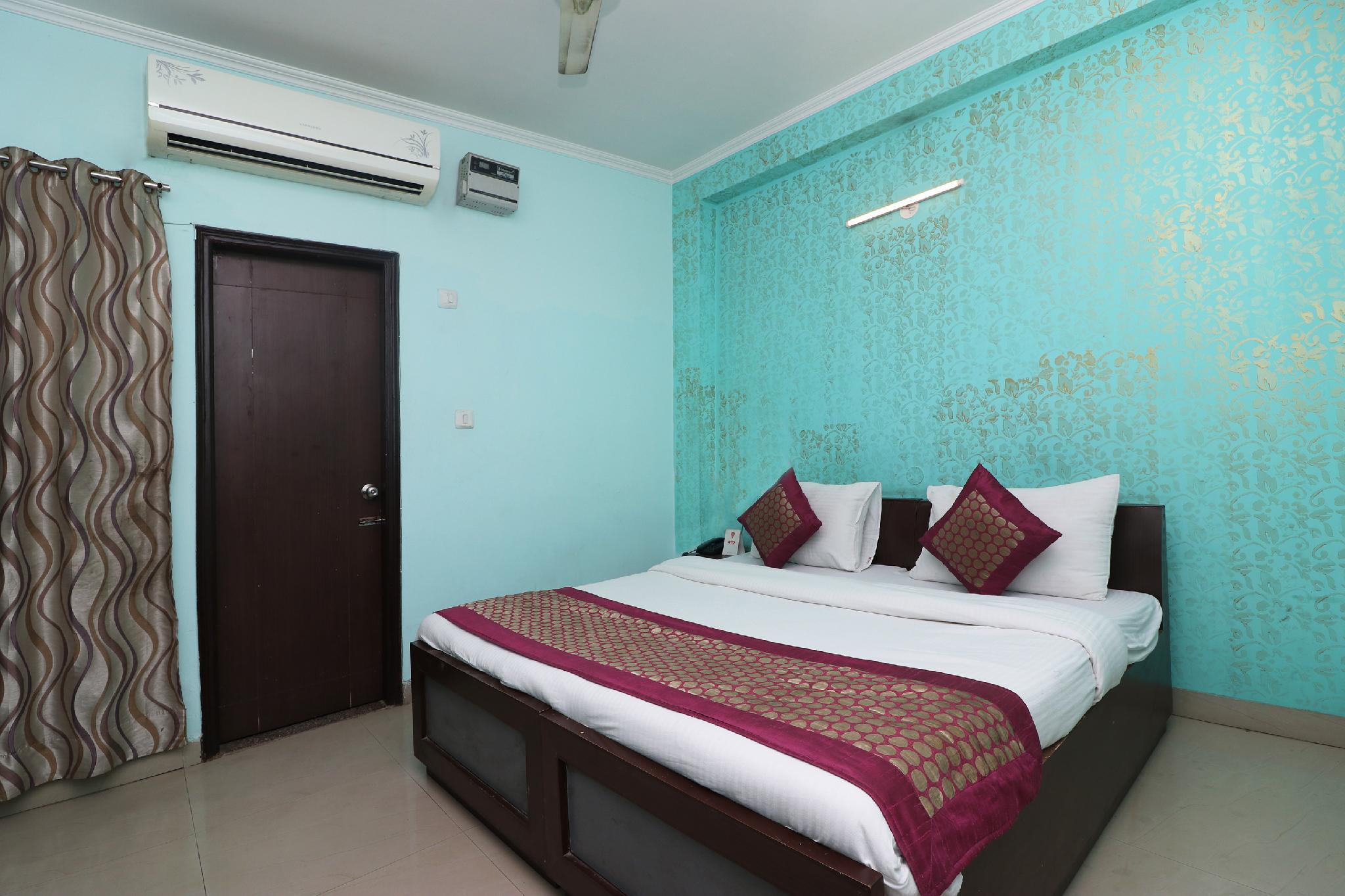 Фото Oyo 9786 Hotel Aerolook