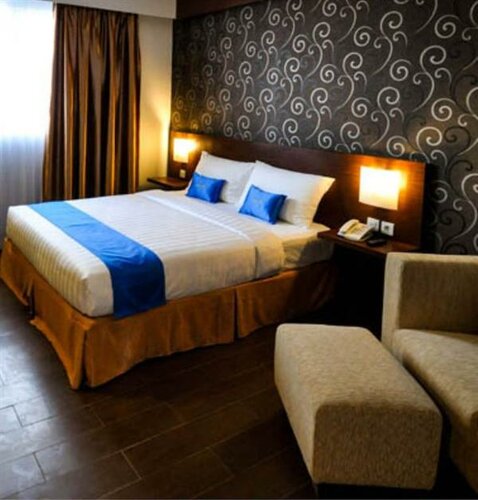 Гостиница Zenith Hotel в Кендари