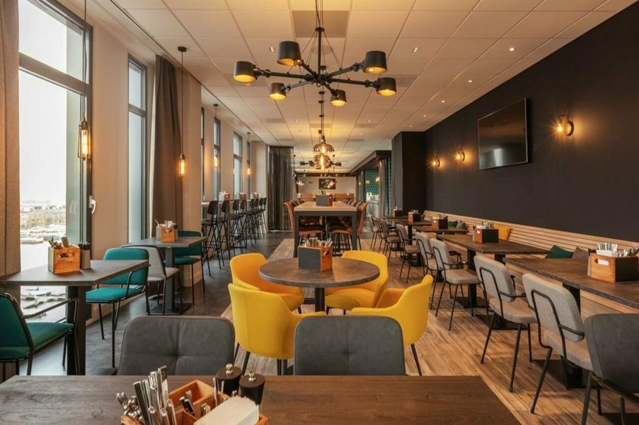 Фото The niu Fender