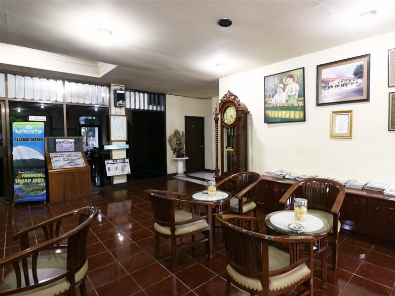 Фото Hotel Wisata