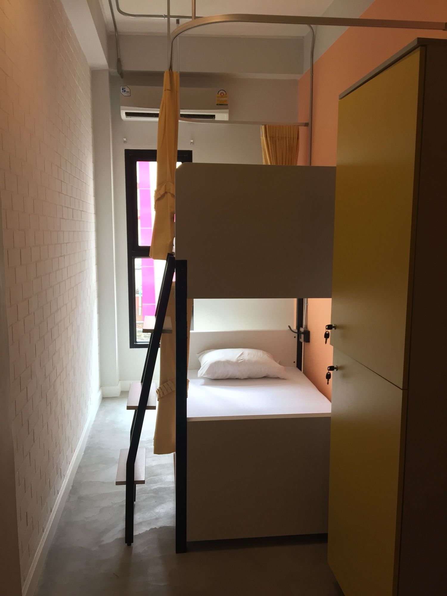 Фото Bed@Town Hostel