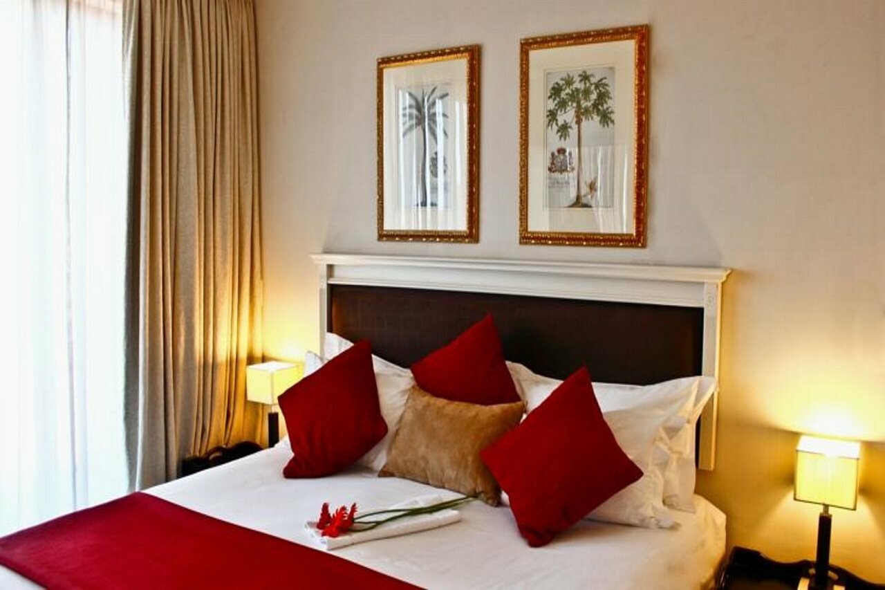 Фото The Rockwell Luxury Suites