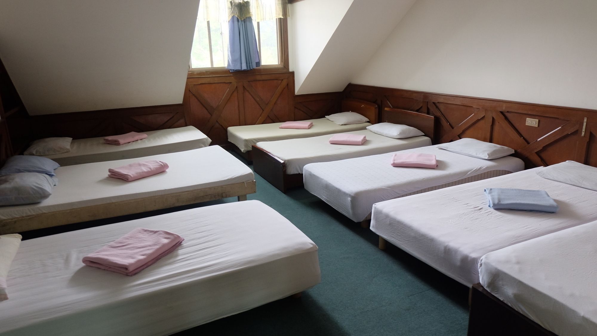 Фото Dejavu Bed and Breakfast