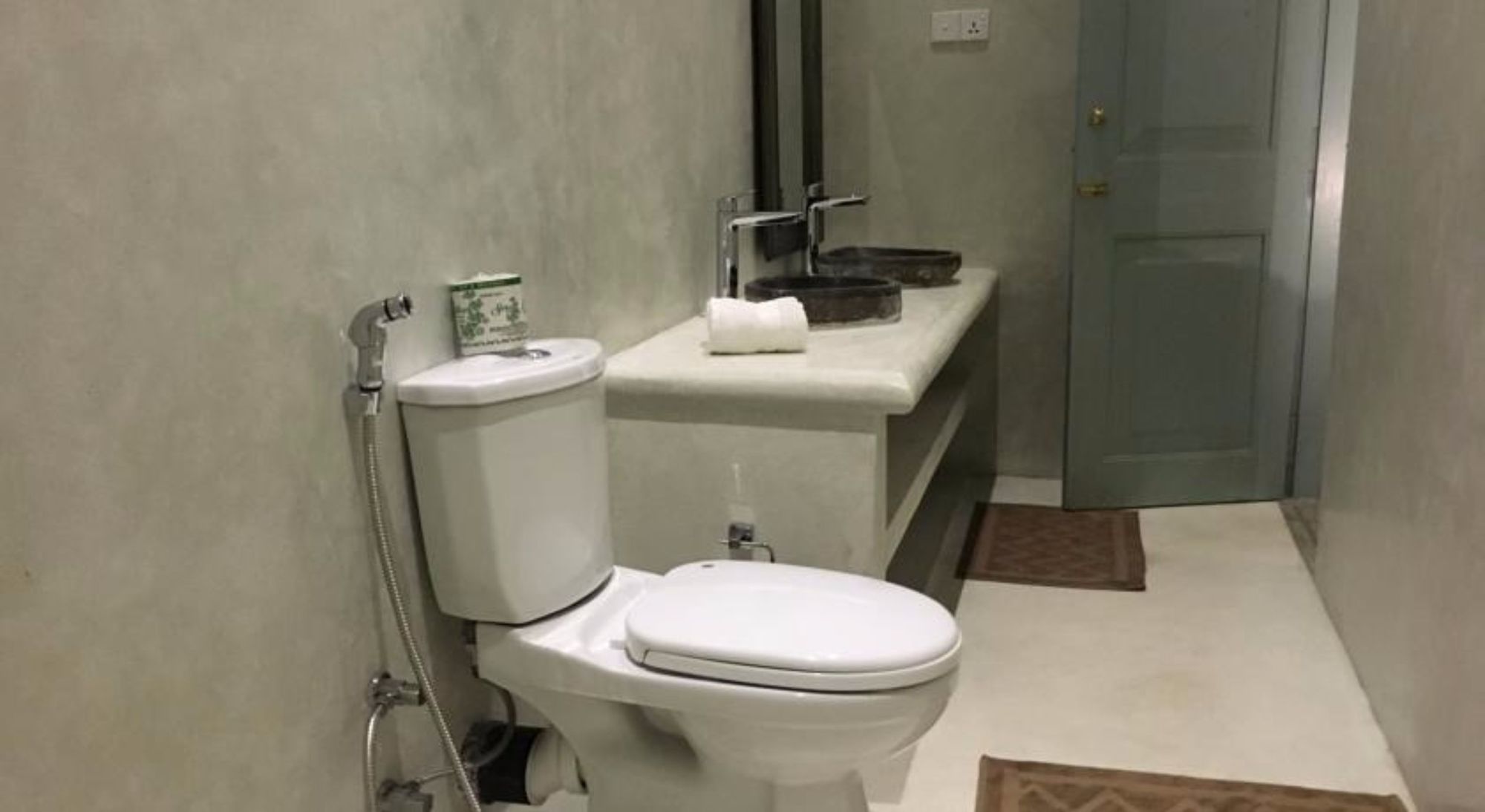 Фото Parawa House