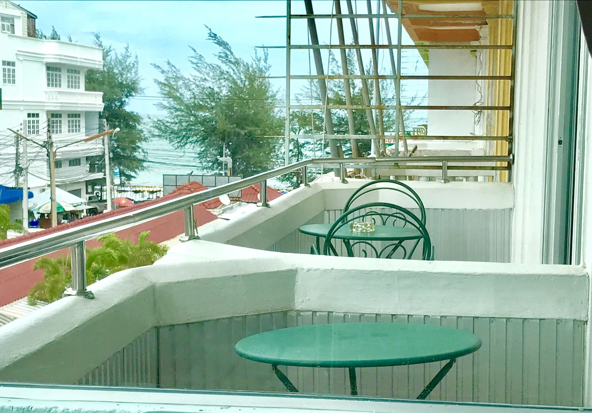 Фото The Beach Cha Am Guest House