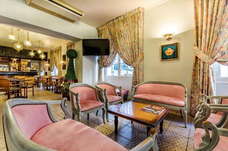 Фото Hotel Aneto