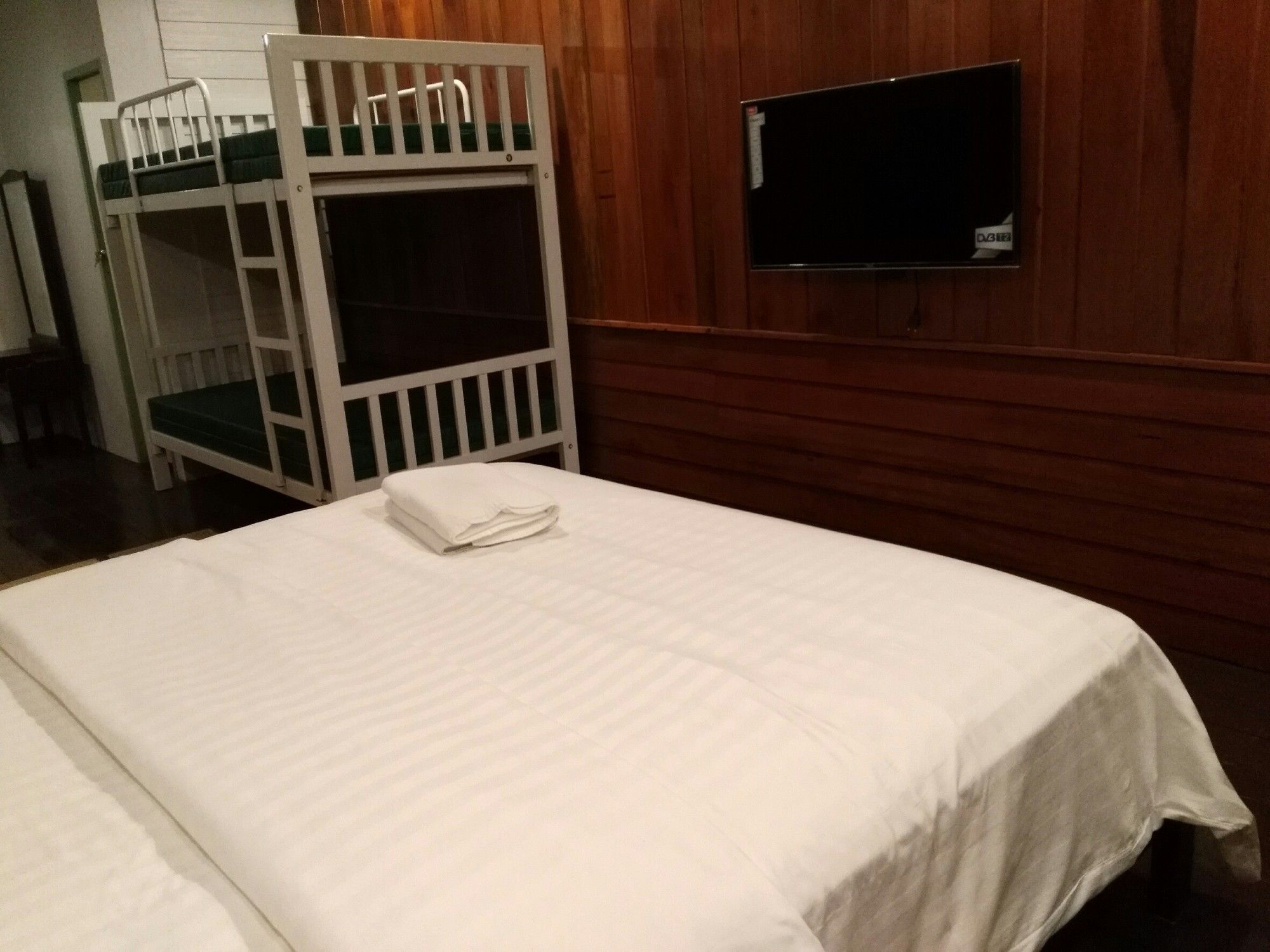 Фото IsHOME& Hashery