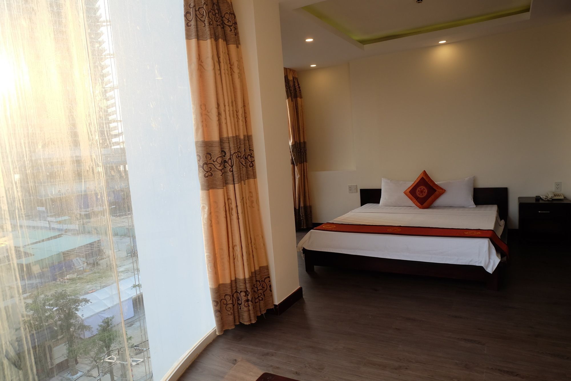 Фото Alibaba Hotel